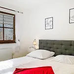 Schwesterchen By Interhome 度假居